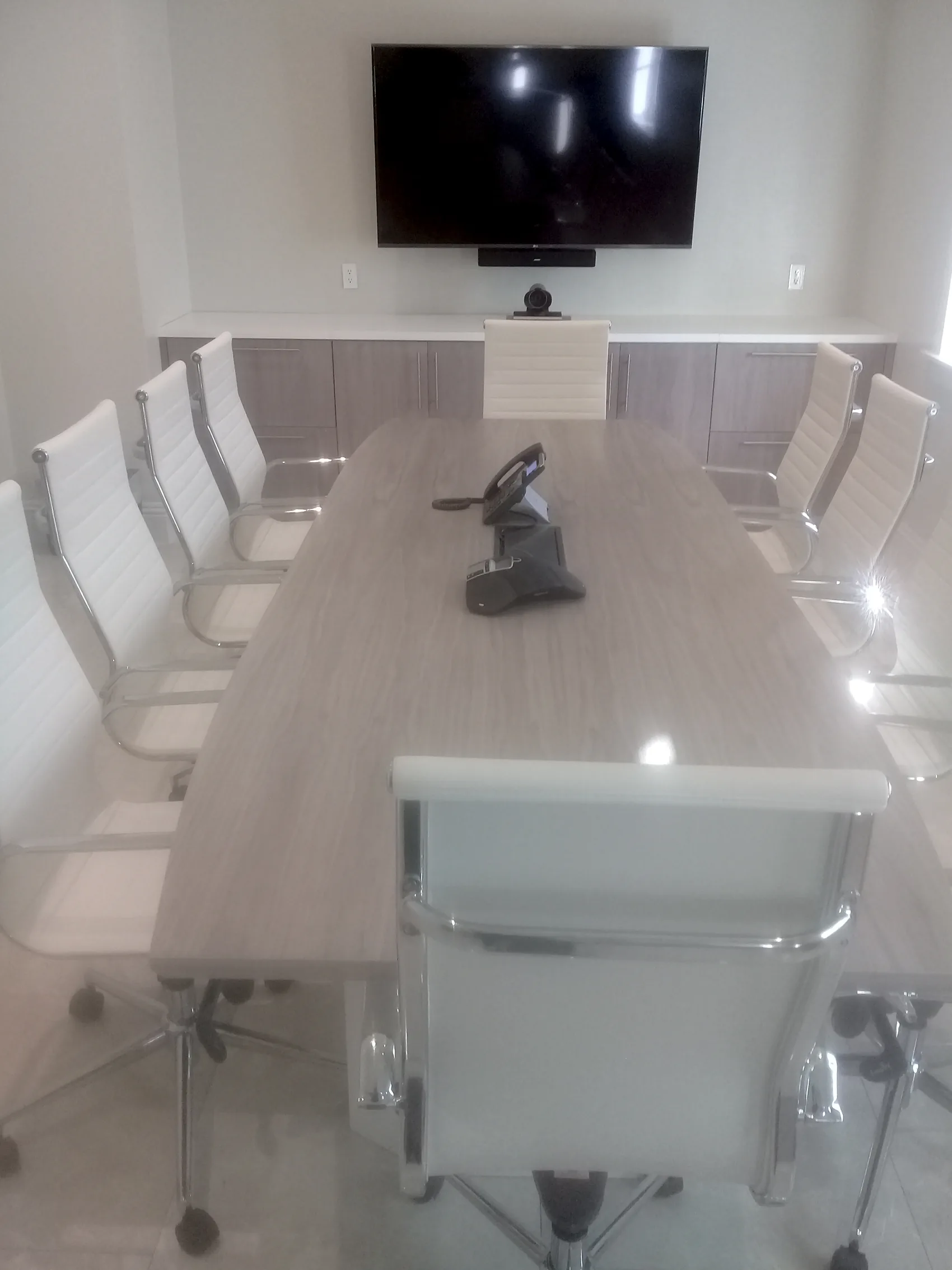 Completed commercial conference room audiovisual installation